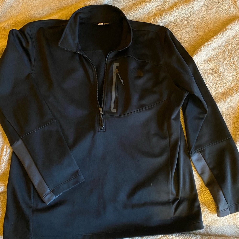 Men’s North Face 1/4 zip jacket